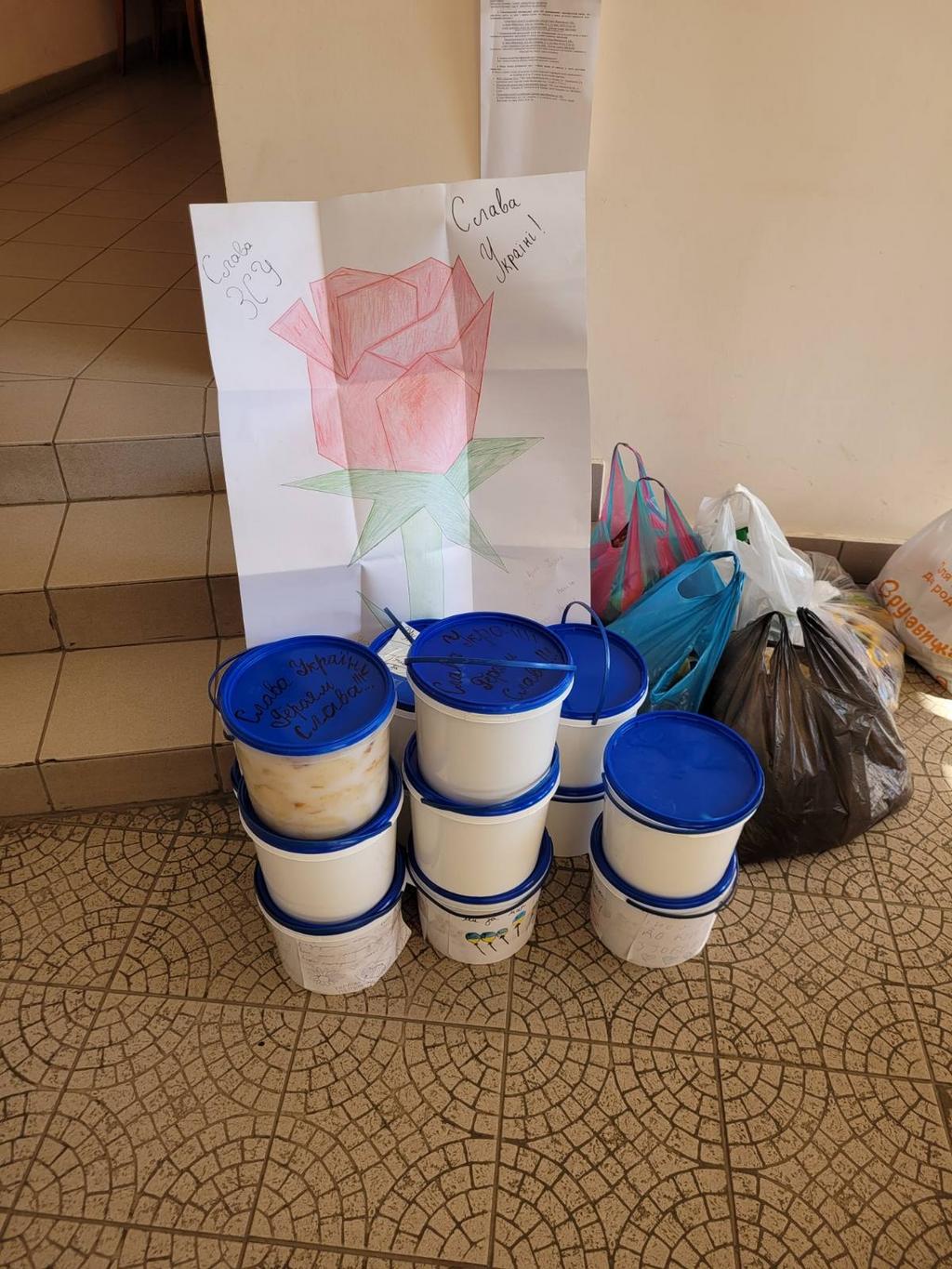 Жителі громади продовжують тримати стрій