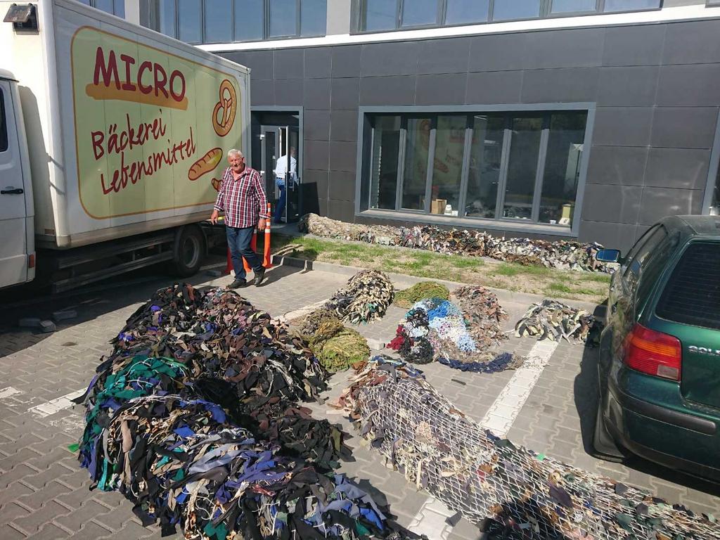 13 маскувальних сіток - для захисників 