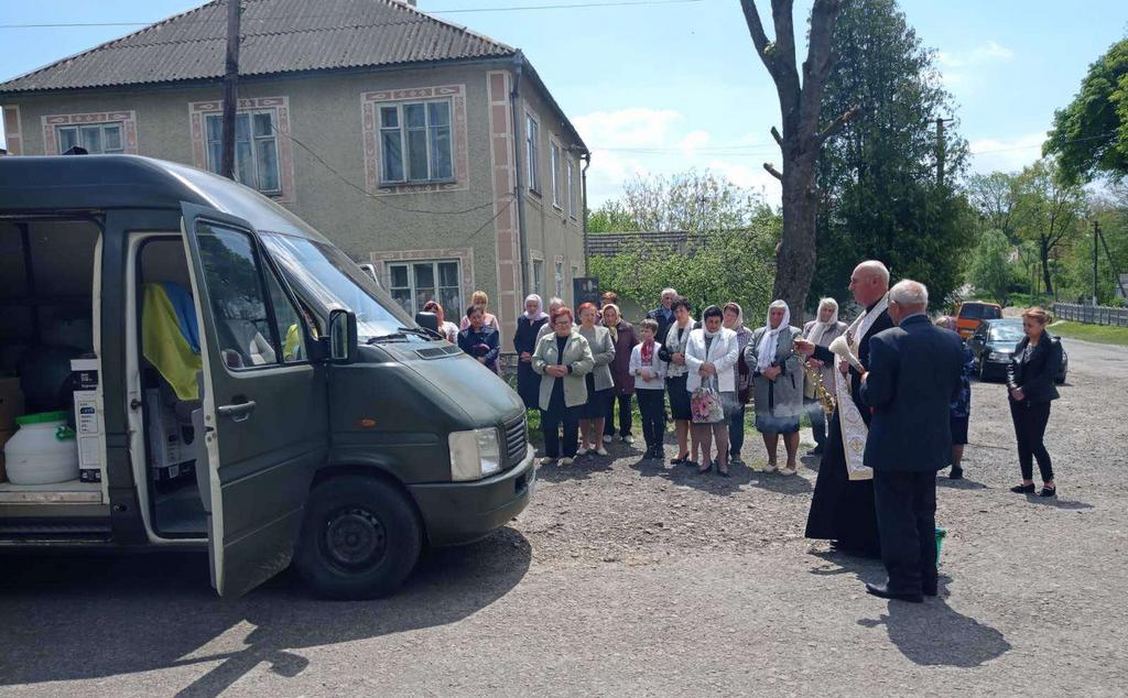 Медавтомобіль для захисників