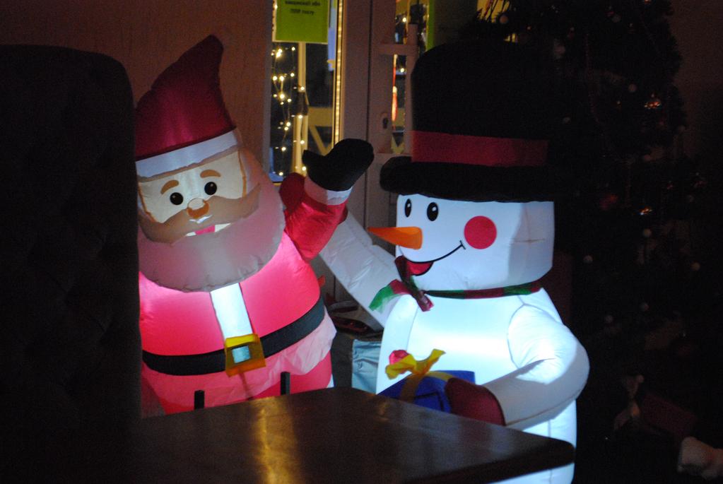 Оформлення із настроєм Різдва