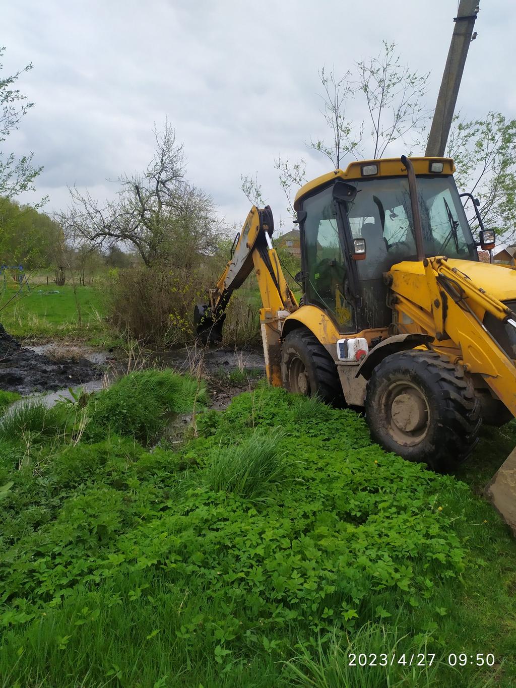 На території Княгиницького старостинського округу тривають роботи з благоустрою