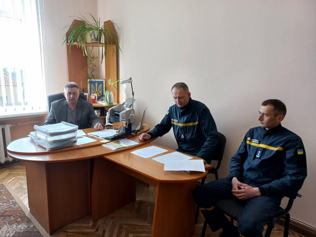 Жителів громади  закликають дотримуватись правил поведінки у пожежонебезпечний період