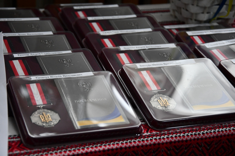 Майже 20 захисників з Рогатинщини відзначені обласними медалями