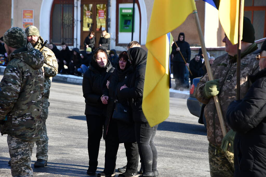 Рогатинська громада оплакує свого Захисника